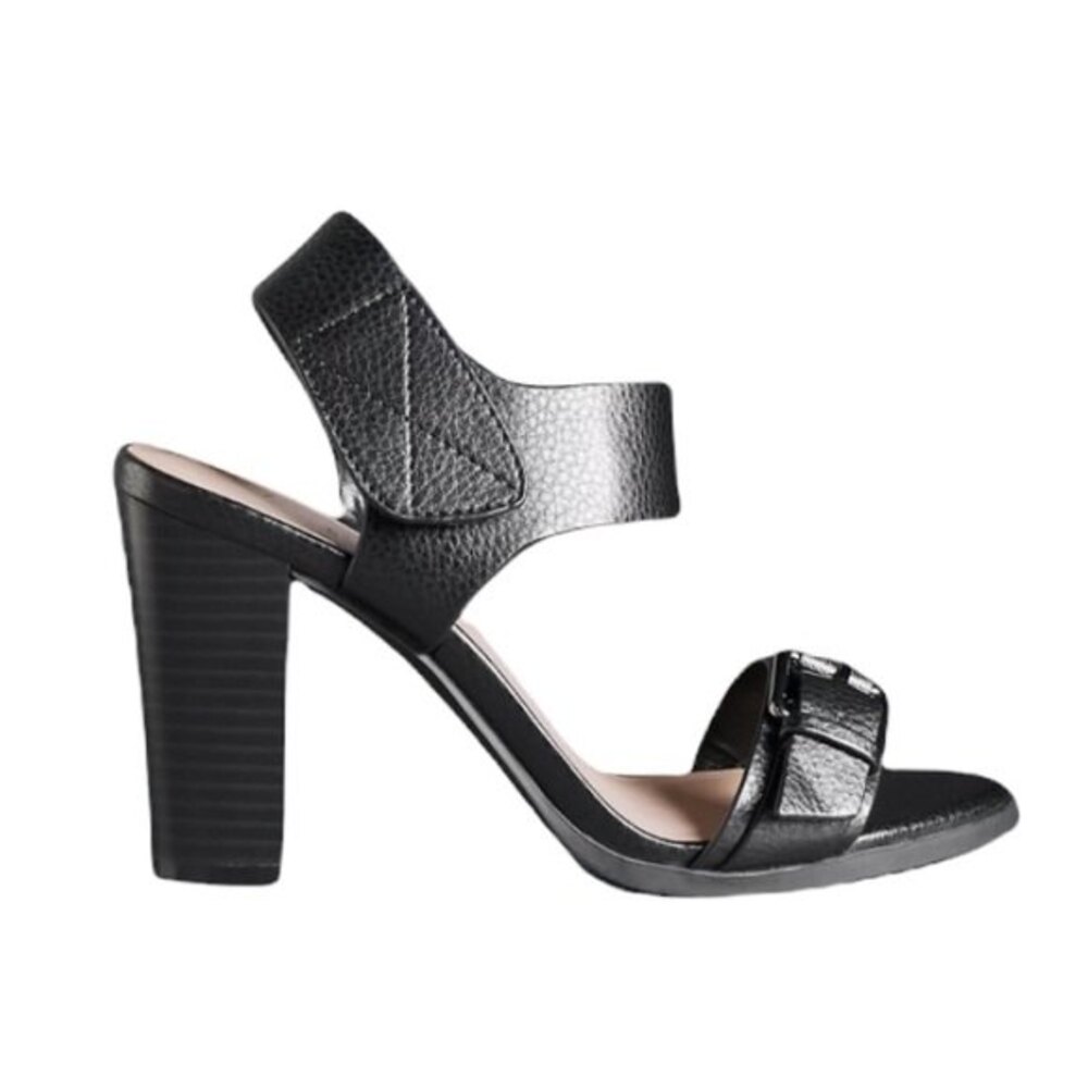Simply Vera Wang Open Toe Heels Joan Size 9.5 Classic Black Block Heel Sandal